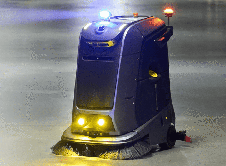 156 Marvel Large Space Commercial Cleaning Robot Gausium gausiumcom min 768x564