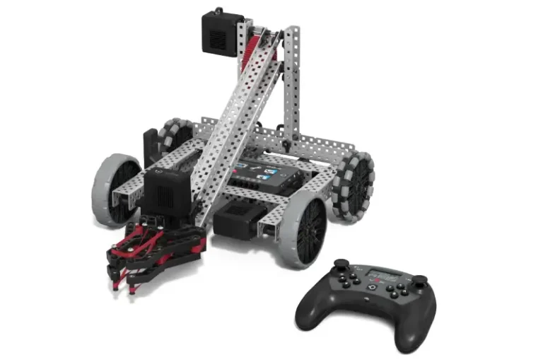 276 6009 V5Clawbot Right With Remote Rev 02 min 768x512