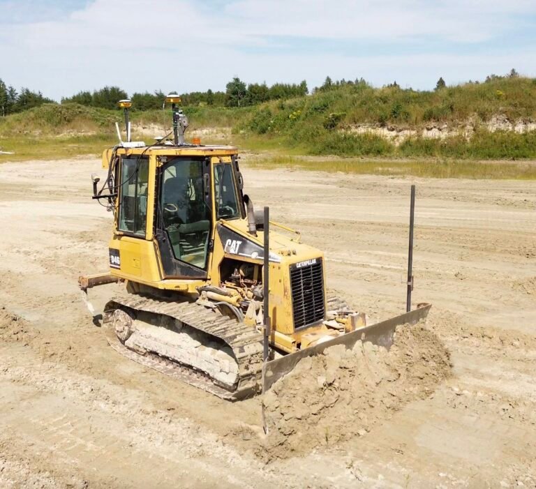 67ad3b1539721b53f07a442c dozer square min 768x701