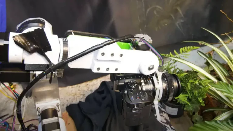 AR4 Robot Filming Annin Robotics min 768x432