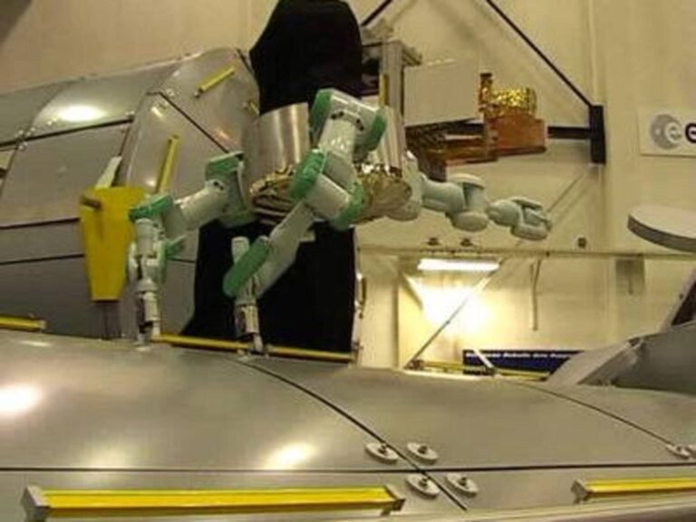 EUROBOT Testbed at ESTEC pillars min 768x576