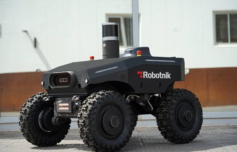 Robotnik  RB WATCHER XL 4 1 min 768x491