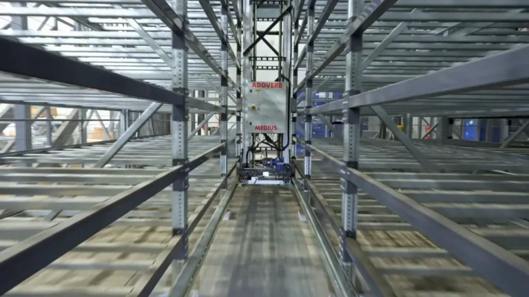 S Abraham and Sons Wholesale Distribution Centre Inside 1 min 768x432