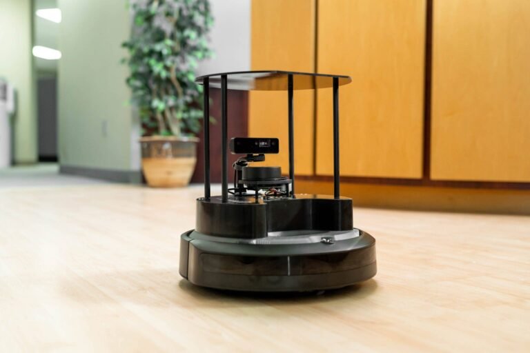 TurtleBot4 web 9 scaled min 768x512