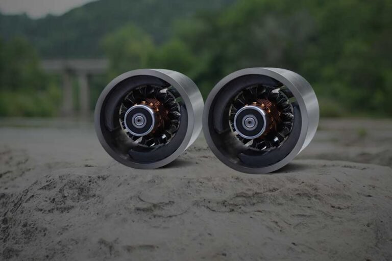 dolphin robot motors 768x512