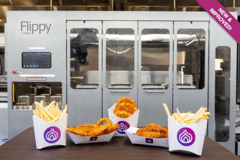 flippy fry station next gen with food new and improved 2048x1367 min 768x513