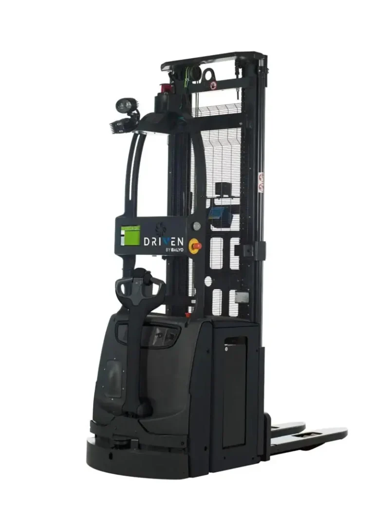 lowy hd robotic stacker balyo min 768x1092