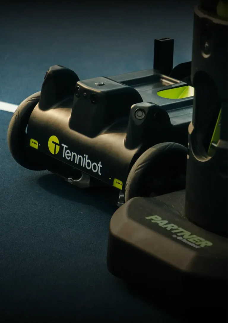 tennis bg min 768x1087