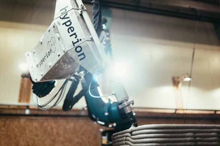 Hyperion robot printing a foundation edited scaled min 768x512