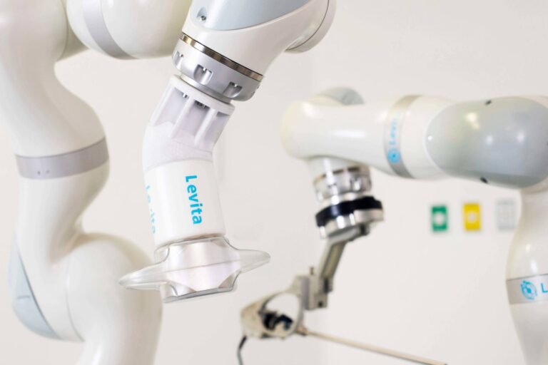 Levita Robotic System scaled min 768x512