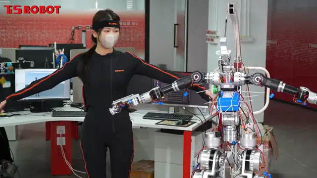 Ti5 Robots using Xsens Link min