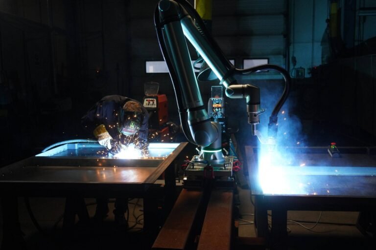UR8L SmoothTool Promo 5 scaled min 768x512