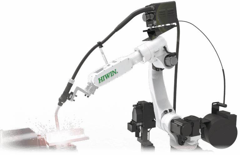 robot min 768x497