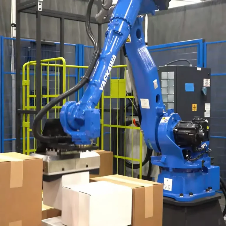 robotic palletizing logistics min 768x768