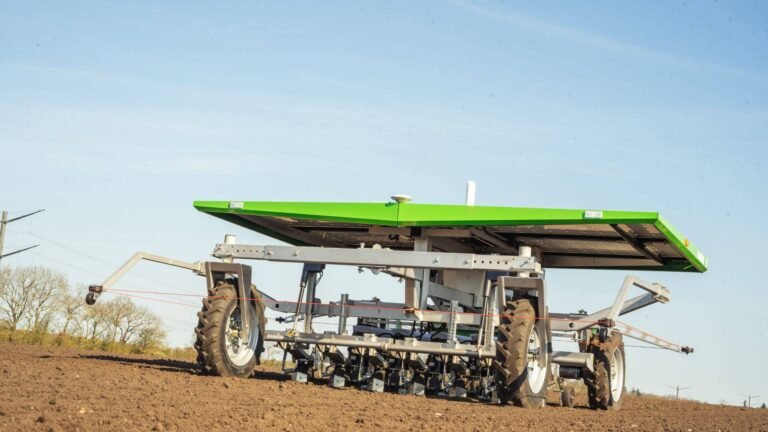 FarmDroid FD20 automatic seeding seen from right front side min 768x432