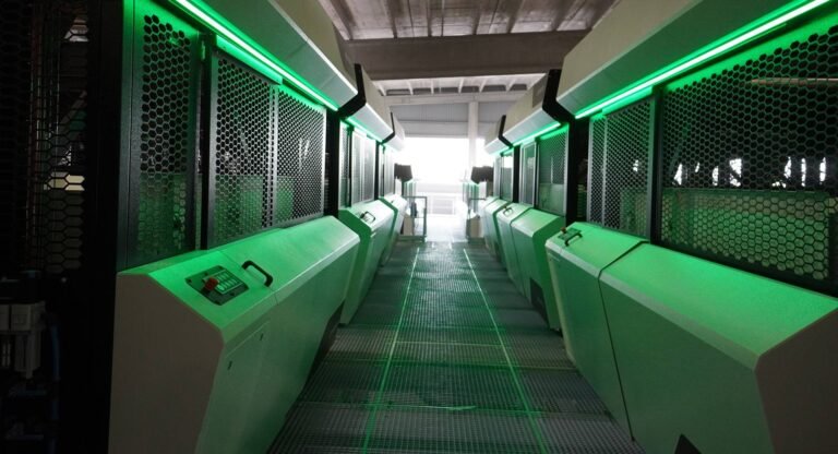 zenrobotics sorting robots greenfield solutiontmb 1920x min 768x416
